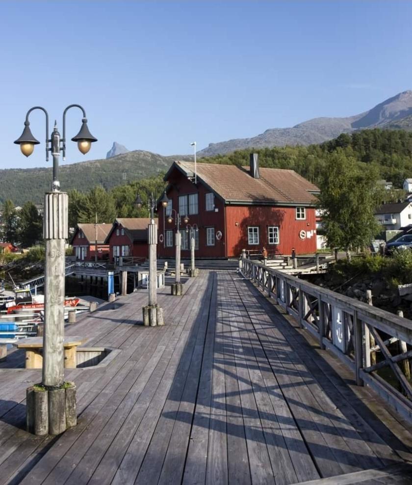 Koselig Leilighet I Narvik Sentrum 5 Soveplasser Gratis Parkering Og Gratis Internett Exteriér fotografie